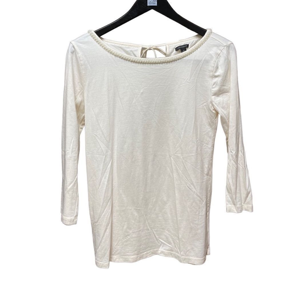 🌟 Ann Taylor Pearl Neck Long Sleeve Top